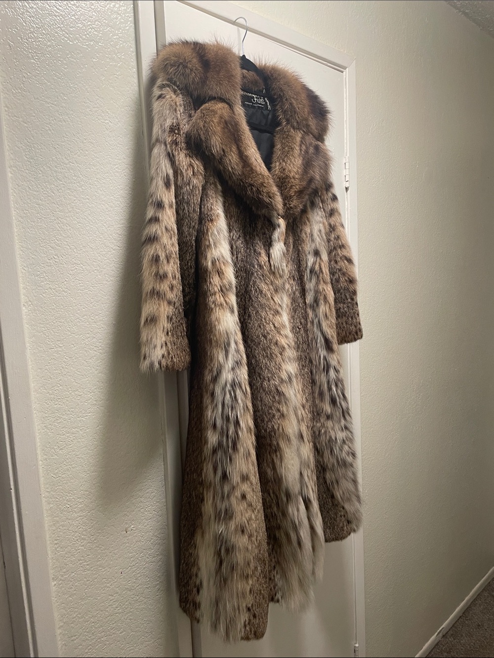 Lynx fur coat size 4